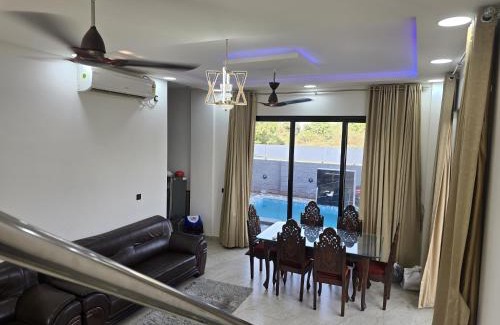 Waksai Villa | Butterscotch Villa