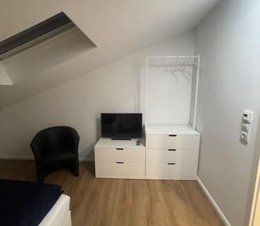 Buxtehude Apartment | Buxtehude*Wohnung*100qm*6 Schlafplätze*NEU*
