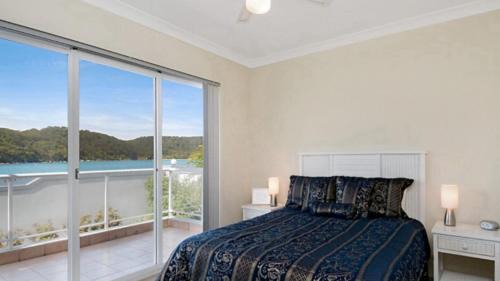 Ettalong Beach House | By The Beach - Waterfront Ettalong Beach