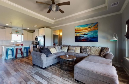 Crystal Beach House | Byrd's Nest: 3 BR, 2 BA House in Port Bolivar, Sleeps 10