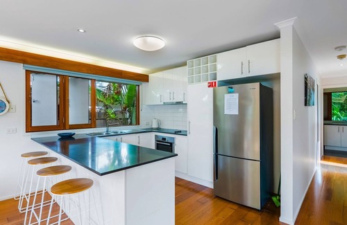Byron Bay House | Byron Beausoleil – Coastal comfort on Belongil Beach