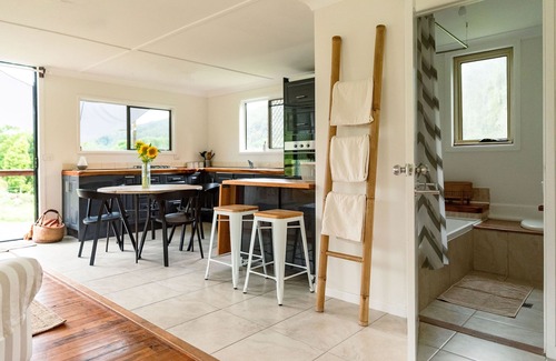 Wilsons Creek Cabin | Byron Hinterland/Mountain Rainforest/Permaculture Farm - Pet Friendly