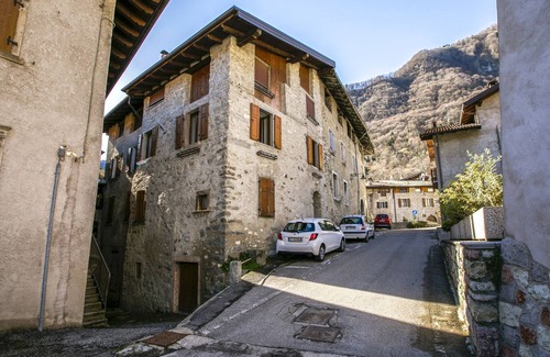 Ville del Monte Apartment | Cà Luisel 2, Tenno, Italy