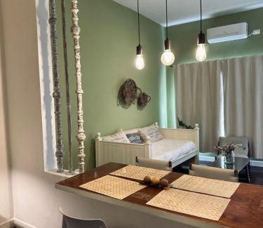 Villa Devoto Apartment | Cálido monoambiente con amplia cocina en Villa Devoto