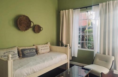 Villa Devoto Apartment | Cálido monoambiente con amplia cocina en Villa Devoto