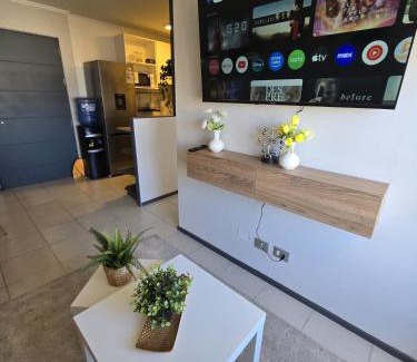 Rancagua Apartment | Céntrico 2 habitaciones camas matrimoniales -1 baño parking privado calefacción AC