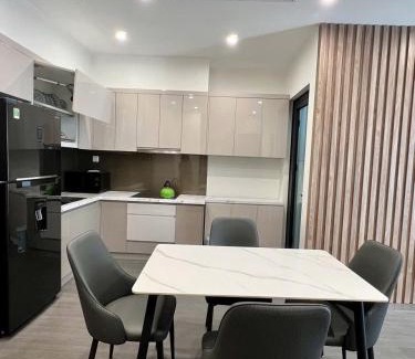 Tu Liem Apartment | Căn hộ 1 ngủ sang trọng-hiện đại-tiện nghi-Netflix and chill