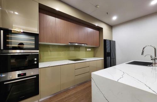 Tu Liem Apartment | Căn Hộ 3 Phòng Ngủ Siêu Sang Trọng Tại The Matrix One