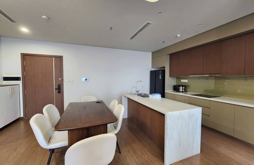 Tu Liem Apartment | Căn Hộ 3 phòng ngủ tiện nghi tại The matrixone