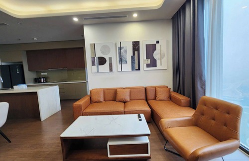 Tu Liem Apartment | Căn Hộ 3 phòng ngủ tiện nghi tại The matrixone