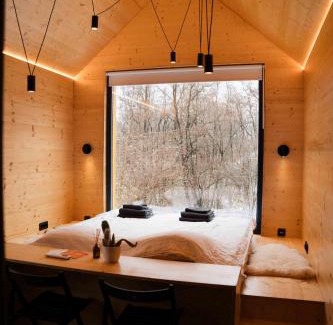 Maneciu Ski Chalet | Căsuța din livadă