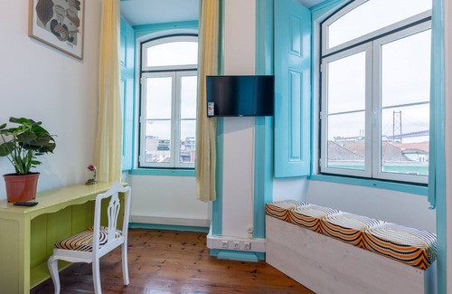 Alcantara House | C&O Guest House Lisbon
