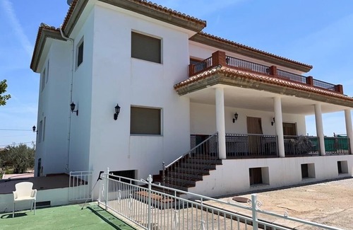 Baza Cottage | C. Rural a 5 Min. del Parque Natural Sierra de Baza , Ideal Para Familias