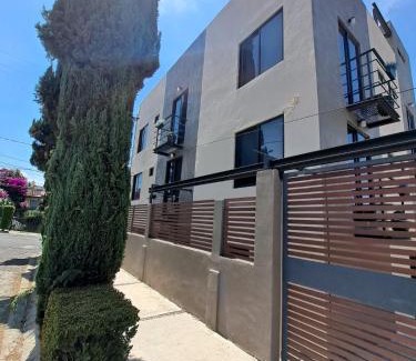 Ciudad Lopez Mateos Apartment | C46-R02 STUDIO at ITESM CEM Families Tourists & Travelers Choice Foreign Students Companies Executives WELCOME! 10min Izcalli-15min Esmeralda-20min Sátelite-25min AIFA
