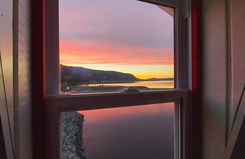 Shoal Brook House | Rare and unique lighthouse in Gros Morne National Park