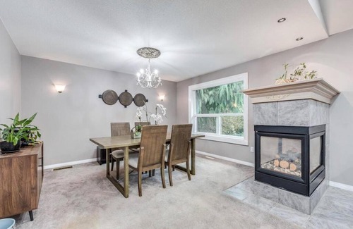 Maple Ridge House | Resort like setting stay.