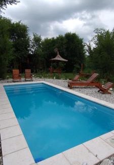 Cosquin Apartment | CABAÑA 3pers PILETA