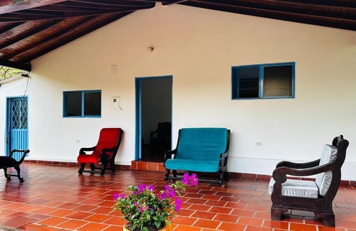 Pinchote House | Cabaña Alcalá Campestre