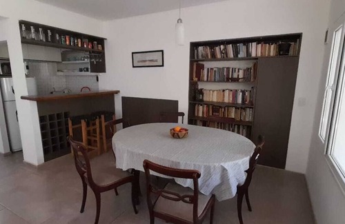 Villa Arelauquen Cabin | Cabaña en Bariloche Argentina. En Villa Lago Gutierrez,