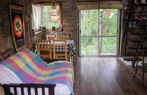 Potrero de los Funes Ski Chalet | Cabaña de piedra de ensueño al pie de la sierra
