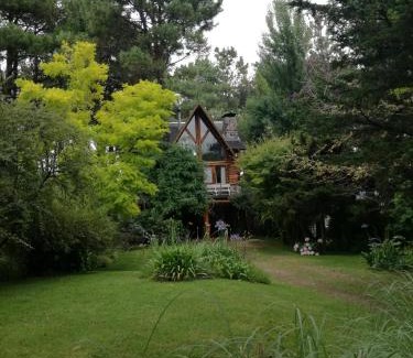 Mar de Las Pampas House | Cabaña de troncos Willow