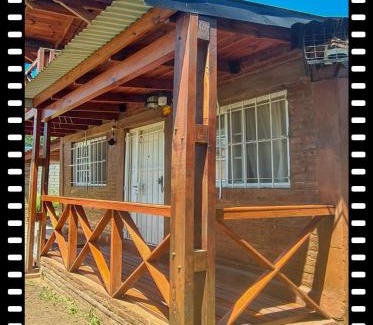 Santa Maria House | Cabaña en las Sierras, Sierras Rio Sol! Espectacular Cabaña Frente al Rio y las Sierras