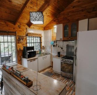 Pinto House | Cabaña en Los Lleuques, termas de Chillán