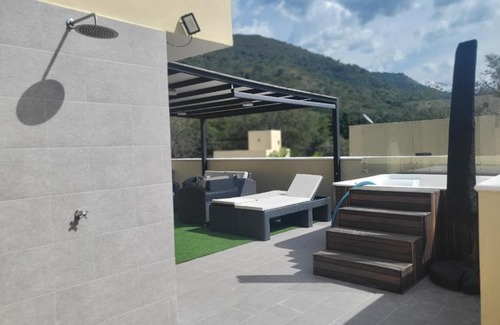 Otrabanda House | Cabaña en Sopetran