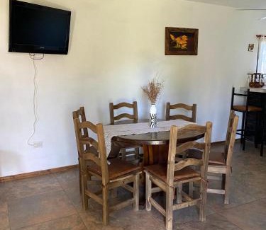 Villa Del Dique House | Cabaña Rubí, Complejo El Colibrí