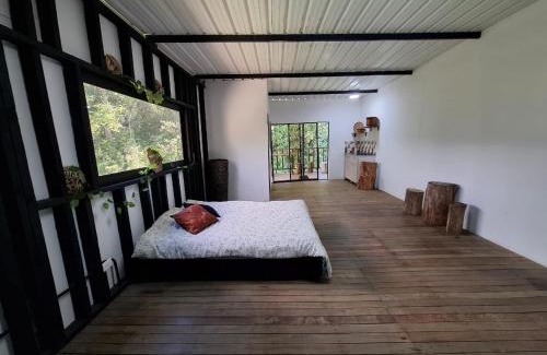 Barbosa Cabin | Cabaña sol wifi jacuzzi charcos parking