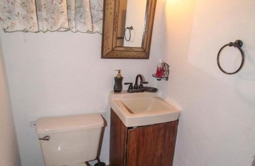 El Valle de Anton House | Cabaña Sueño Esmeralda frente Chorro el Macho