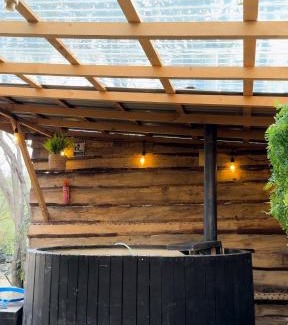 Casa de Lata House | Cabaña termas de chillan, con tinaja