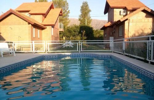 Merlo Cabin | Cabañas Abril