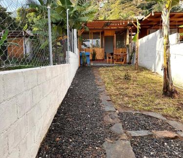 San Pedro La Laguna Apartment | Cabañas del Lago