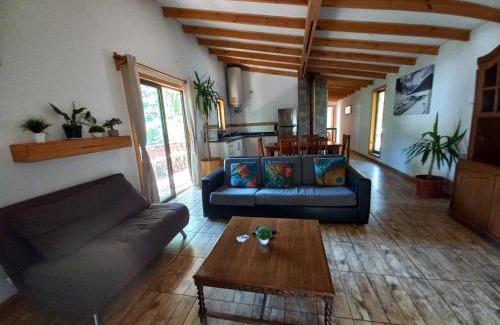 Pinto Cabin | Cabañas Golem - Camino Termas de Chillán