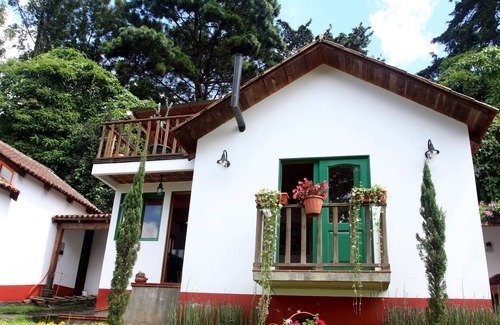 Santa Lucia Milpas Altas Cabin | CabañasTataralí