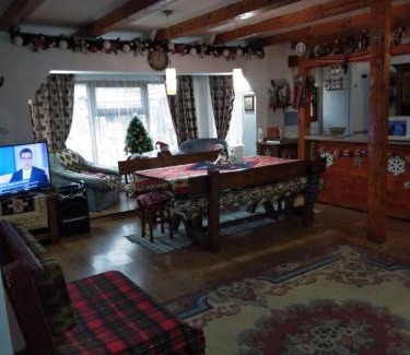 Pui House | Cabana Ollie Retezat