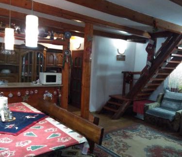 Pui House | Cabana Ollie Retezat