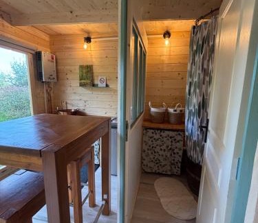 Lachapelle-sous-Chaux Ski Chalet | Cabane du domaine du morbues