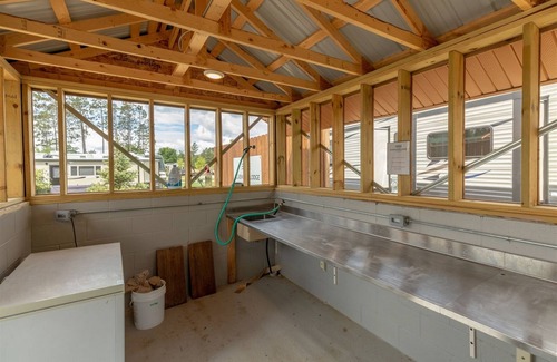 Walker Cabin | Cabin 101 - Pet Friendly/Closed Loft/Modern, Clean, and Comfortable