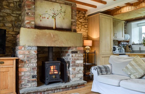 Scawton Cottage | Cabin ∙ 3 bedrooms ∙ 5 guests