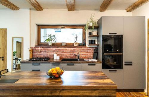 Maly Lipnik House | Cabin in the Woods