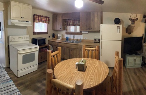 Amberg Cottage | Cabin in waterfall country with trail access and screened porch. Pet friendly!