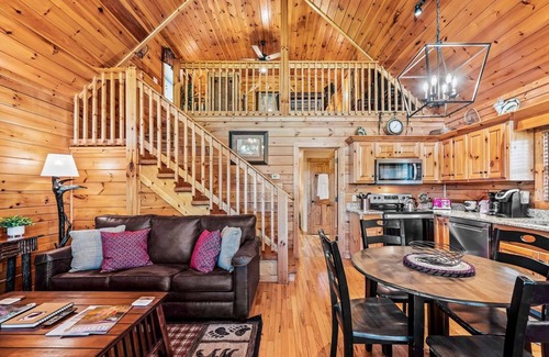 Black Bear Falls Cabin | Cabin Life, it’s where memories are made. Sleeps 4