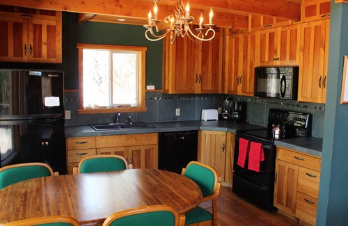 Crescent Cabin | Cabin on Crescent Creek -Close to Crater, Crescent, Odell & Waldo Lakes