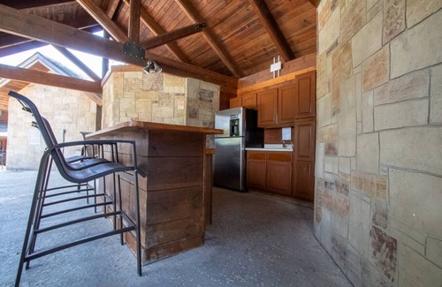 Pigeon Forge Cabin | Cabin Serenity: Luxury Resort 5 min to Dollywood