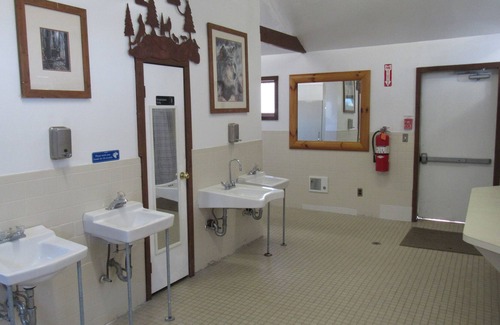 Wading River Cabin | Cabin with access to LI Sound