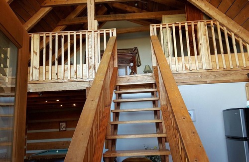 Townsend Cabin | Cabin with beautiful view, on 'Peaceful Side of the Smokies'