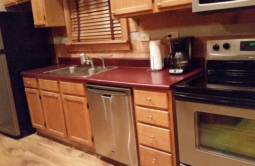 Townsend Cabin | Cabin with beautiful view, on 'Peaceful Side of the Smokies'