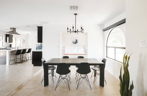 Raskin Estates House | Cactus Breeze by Luxekey | 4BD Mins to Mayo Clinic & Scottsdale Quarter w/Pool